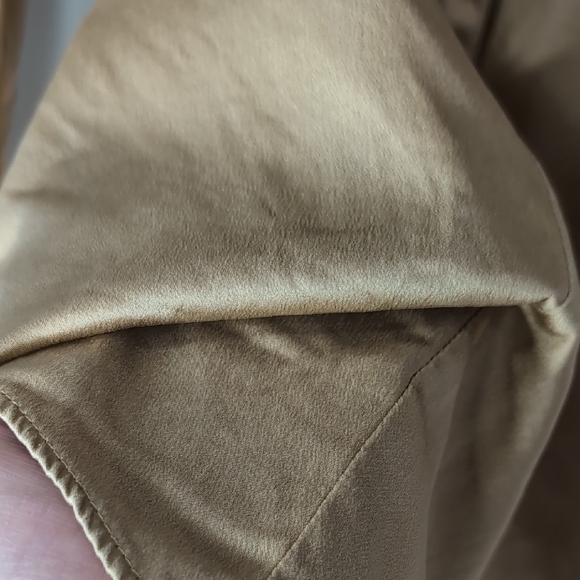 Lafayette 148 New York | 100% Silk Gold Button Down Blouse Size 14 - Picture 6 of 8